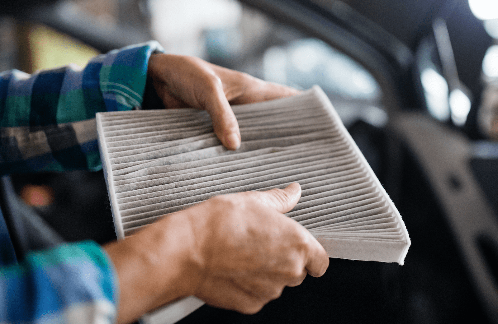 A primavera chegou… Trocar o filtro de ar do carro ajuda na sua alergia!